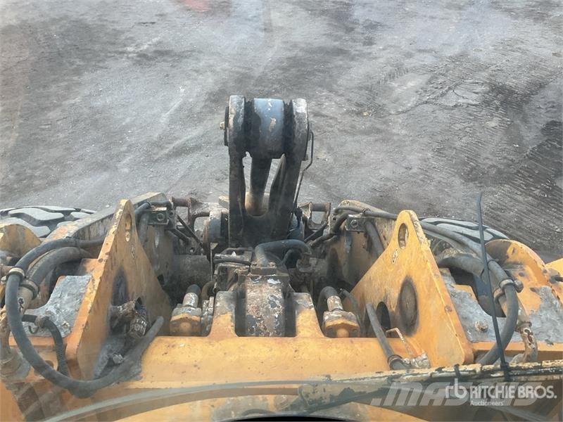 Volvo L120E Wheel Loader Wheel loaders