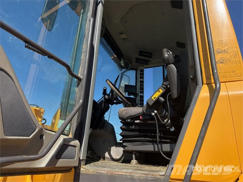 Volvo L120F Chargeuse Sur Pneus Wheel Loader Ładowarki kołowe