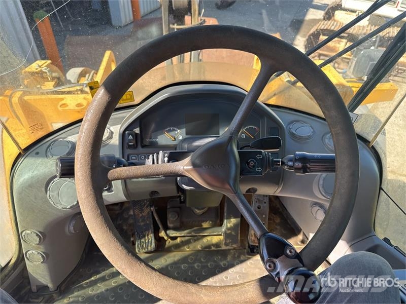 Volvo L120F Chargeuse Sur Pneus Wheel Loader Ładowarki kołowe
