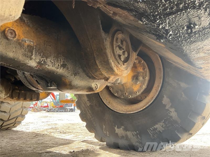 Volvo L120F Wheel Loader Radlader