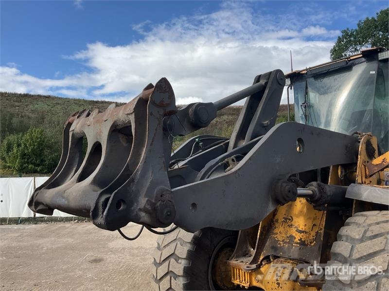 Volvo L120F Wheel Loader Radlader