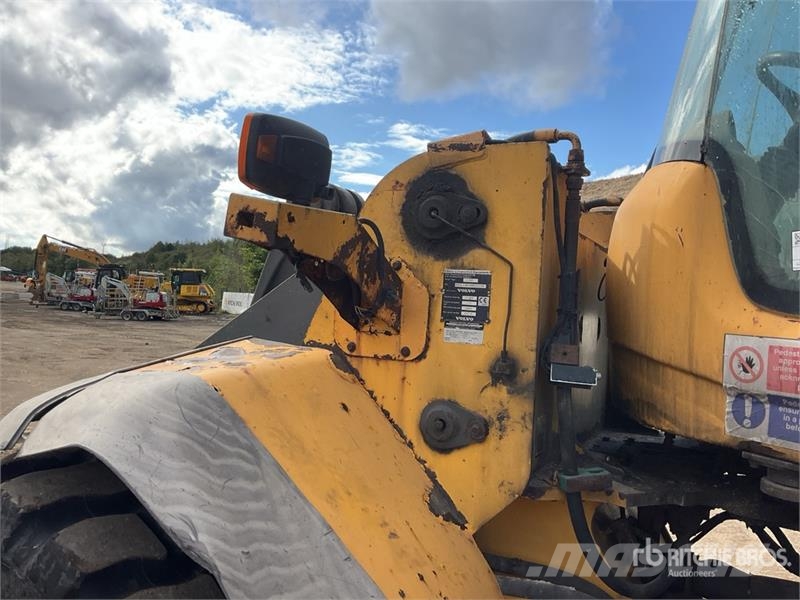 Volvo L120F Wheel Loader Radlader