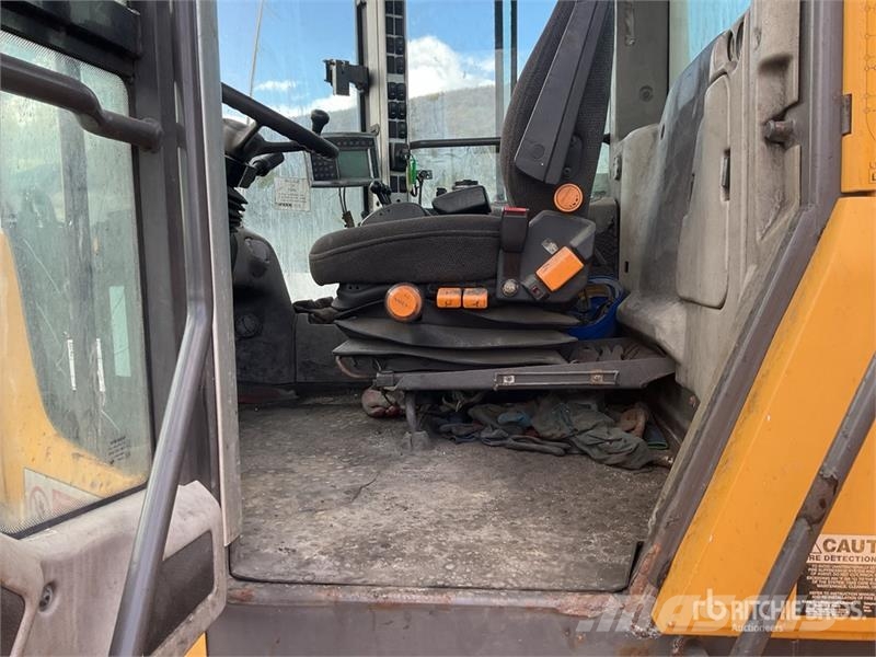 Volvo L120F Wheel Loader Radlader