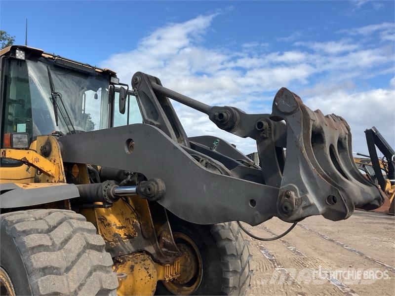Volvo L120F Wheel Loader Radlader