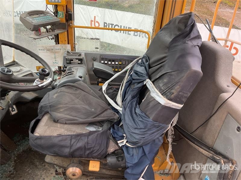 Volvo L150C Wheel Loader Utovarivači na kotačima