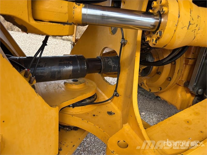 Volvo L150E Wheel Loader Gumikerekes homlokrakodók