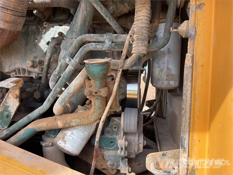 Volvo L150E Wheel Loader Gumikerekes homlokrakodók