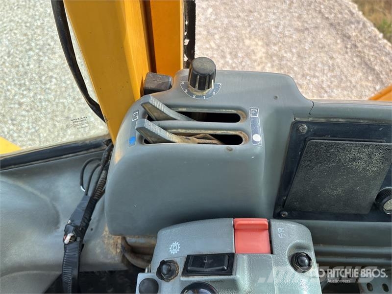 Volvo L150E Wheel Loader Gumikerekes homlokrakodók