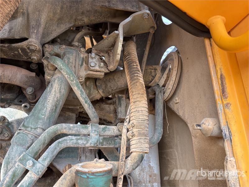 Volvo L150E Wheel Loader Gumikerekes homlokrakodók