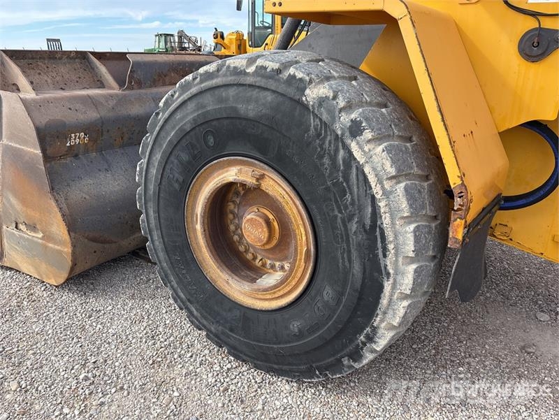 Volvo L150E Wheel Loader Gumikerekes homlokrakodók