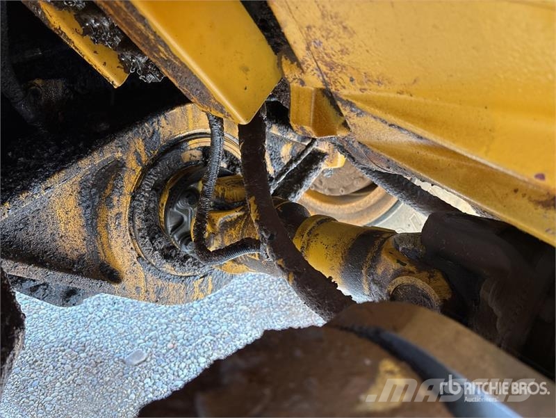 Volvo L150E Wheel Loader Gumikerekes homlokrakodók