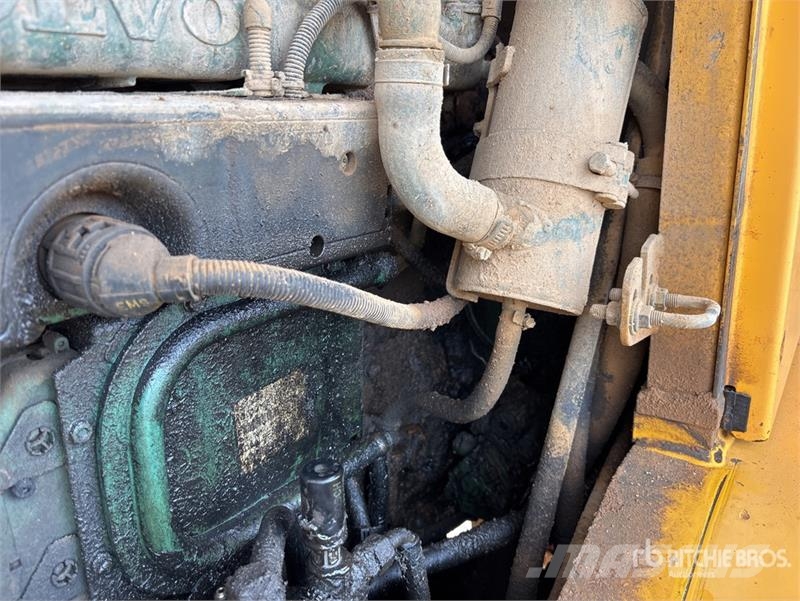Volvo L150E Wheel Loader Gumikerekes homlokrakodók
