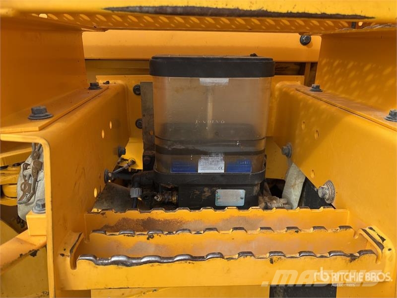 Volvo L150E Wheel Loader Gumikerekes homlokrakodók