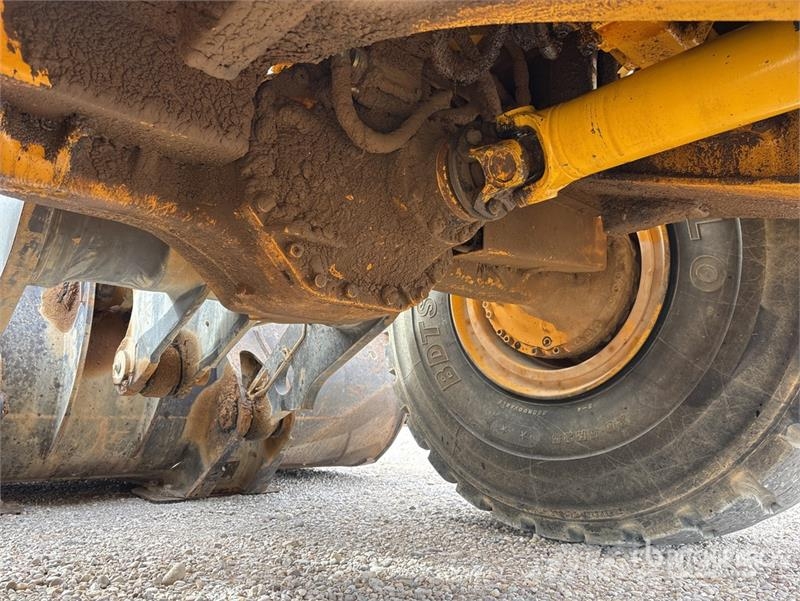 Volvo L150E Wheel Loader Gumikerekes homlokrakodók