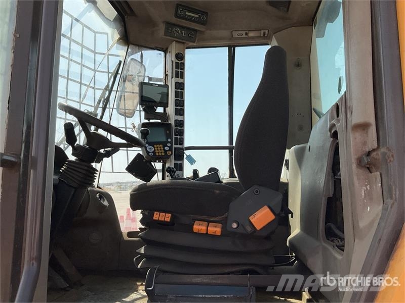 Volvo L150F Wheel Loader Iekrāvēji uz riteņiem