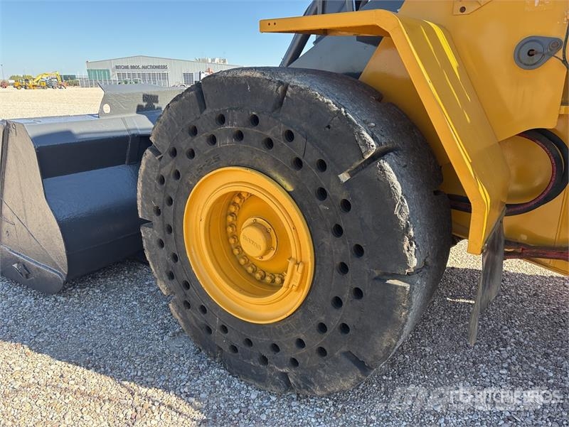 Volvo L150F Wheel Loader 輪胎式裝載機
