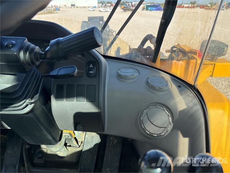 Volvo L150F Wheel Loader 輪胎式裝載機