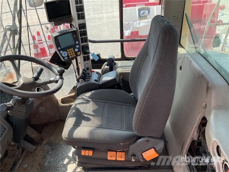 Volvo L150F Wheel Loader Iekrāvēji uz riteņiem