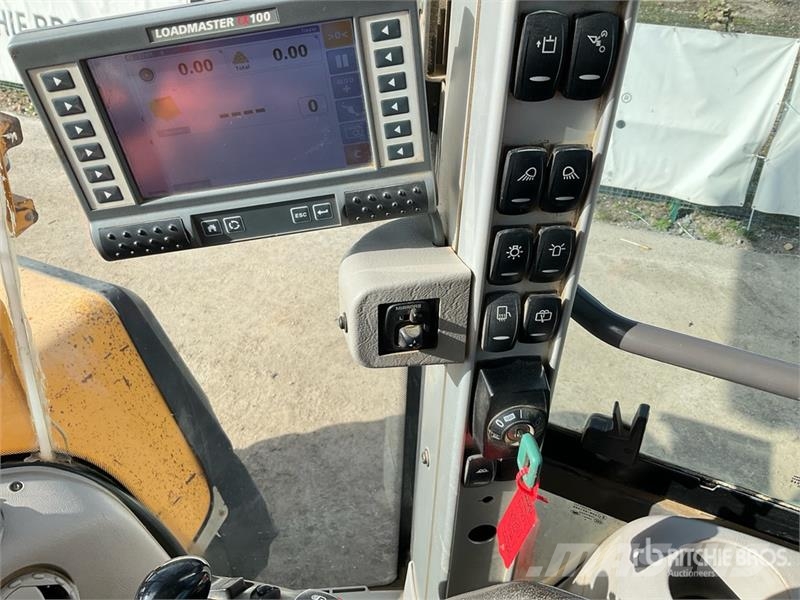Volvo L150H Wheel Loader Pale gommate