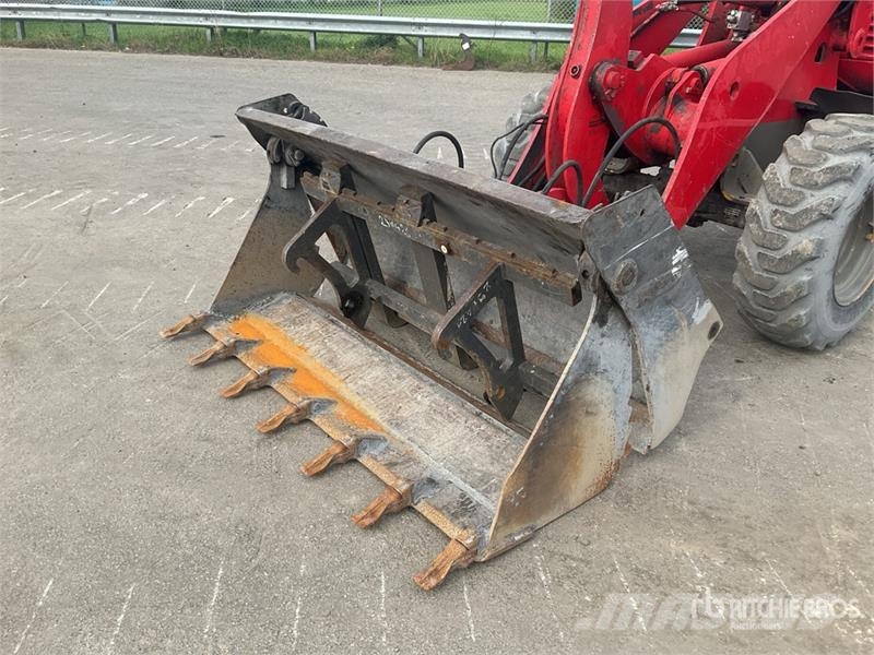 Volvo L25F Wheel Loader 輪胎式裝載機