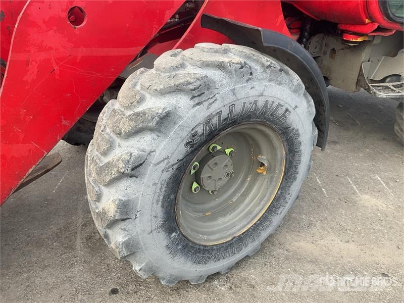 Volvo L25F Wheel Loader 輪胎式裝載機