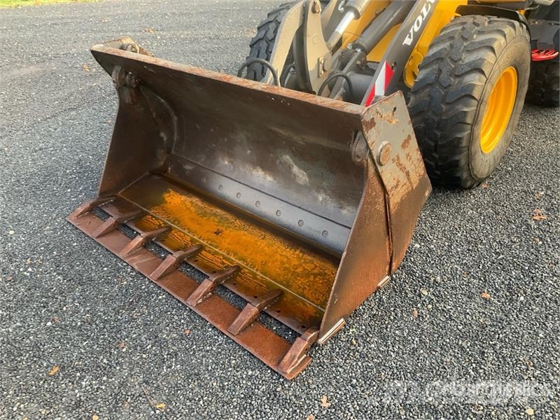 Volvo L25F Wheel Loader Kolesni nakladalci