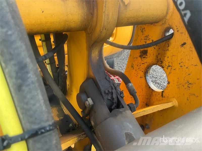 Volvo L25F Wheel Loader Kolesni nakladalci