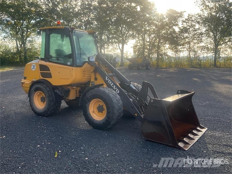 Volvo L25F Wheel Loader Kolesni nakladalci