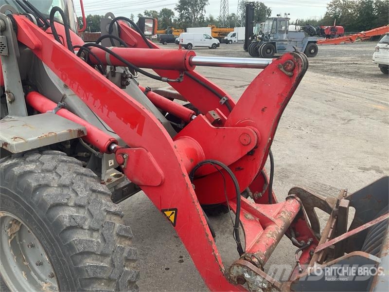 Volvo L30 Wheel Loader Kolové nakladače