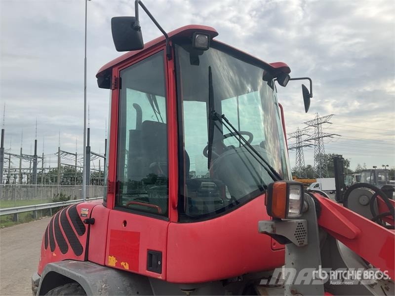 Volvo L30 Wheel Loader Kolové nakladače