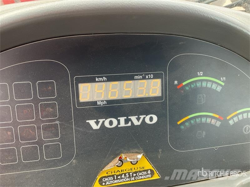 Volvo L30 Wheel Loader Kolové nakladače