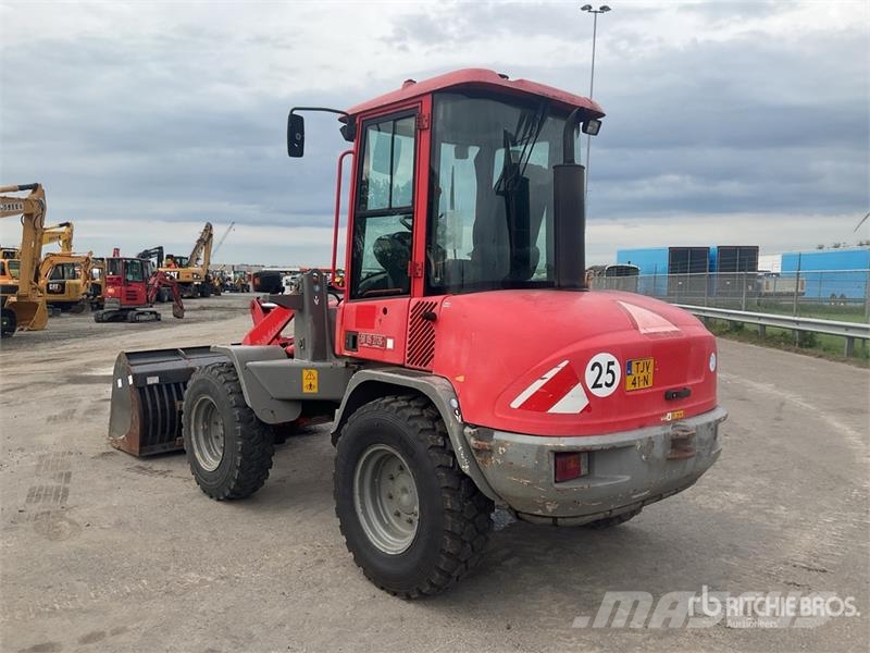 Volvo L30 Wheel Loader Kolové nakladače