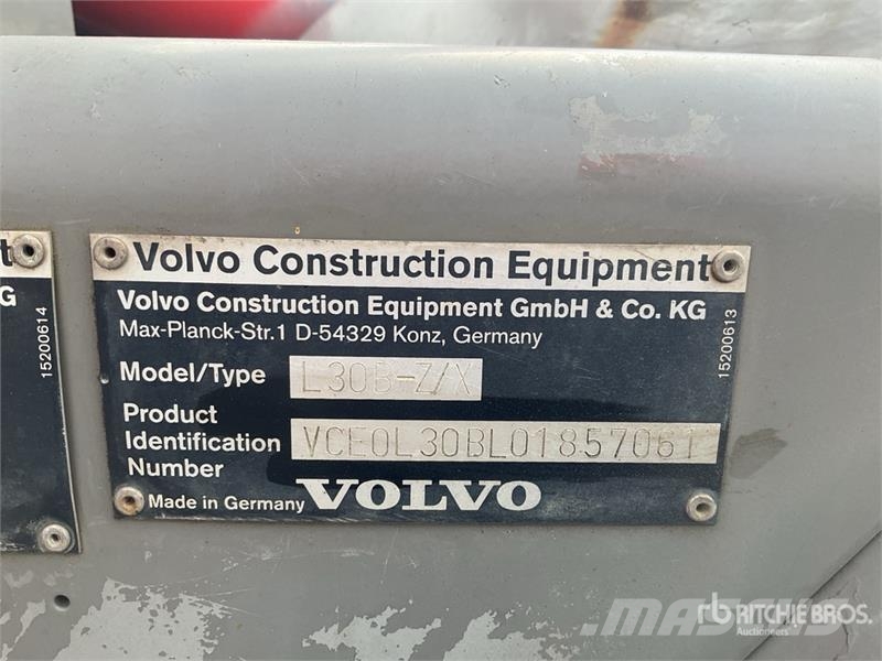 Volvo L30 Wheel Loader Kolové nakladače