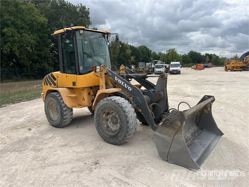 Volvo L30B-Z/X Chargeuse Sur Pneus Wheel Loader Chargeuse sur pneus