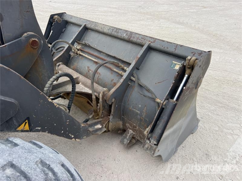 Volvo L30B-Z/X Chargeuse Sur Pneus Wheel Loader Chargeuse sur pneus