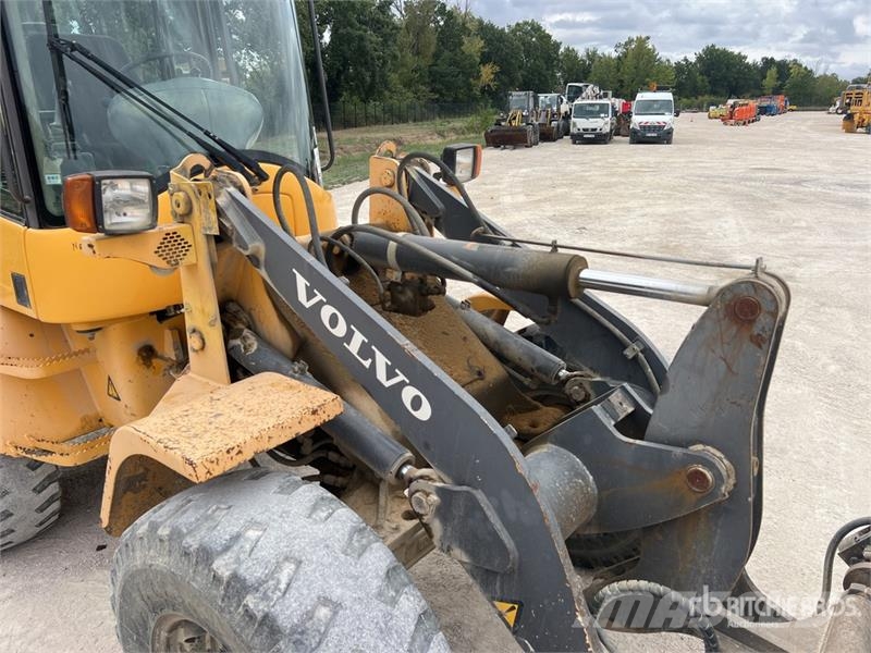 Volvo L30B-Z/X Chargeuse Sur Pneus Wheel Loader Chargeuse sur pneus