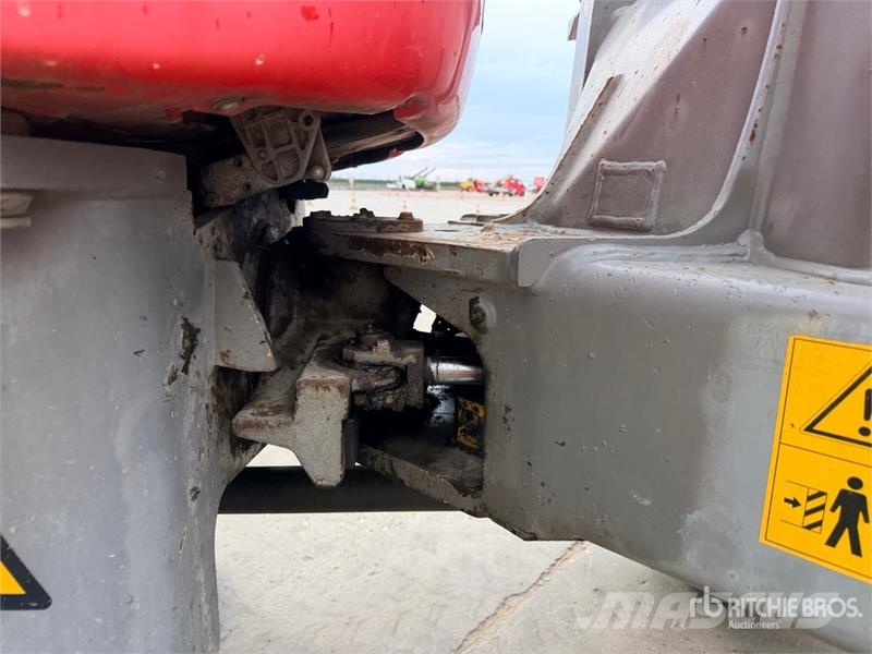 Volvo L30B-Z/X Chargeuse Sur Pneus Wheel Loader 輪胎式裝載機