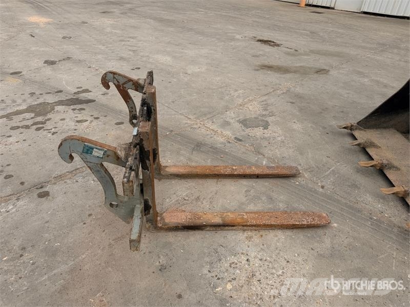 Volvo L30B-Z/X Chargeuse Sur Pneus Wheel Loader 輪胎式裝載機