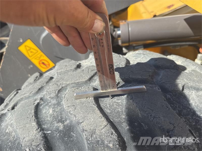 Volvo L30G Chargeuse Sur Pneus Wheel Loader Kolesové nakladače