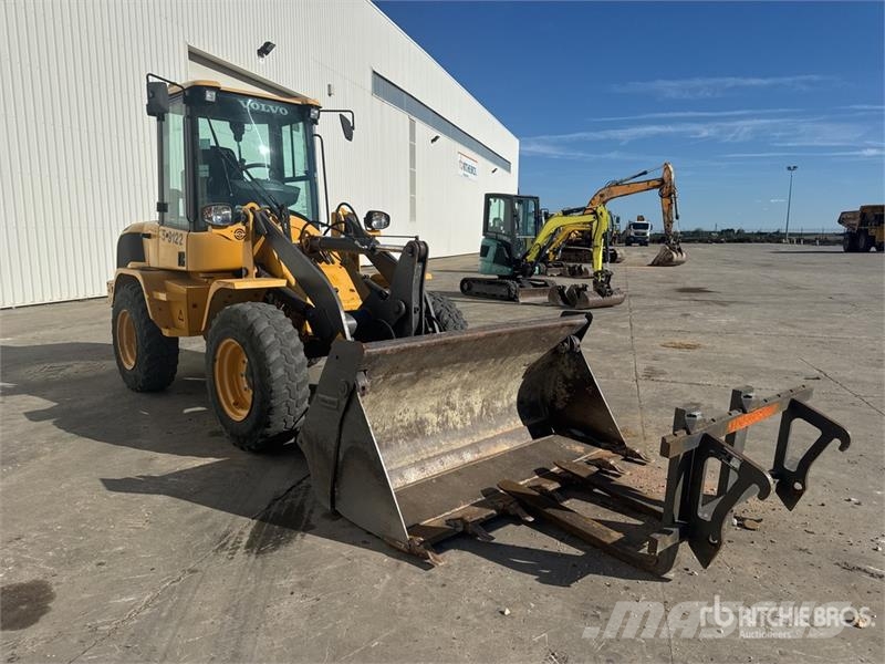 Volvo L30G Chargeuse Sur Pneus Wheel Loader Kolesové nakladače