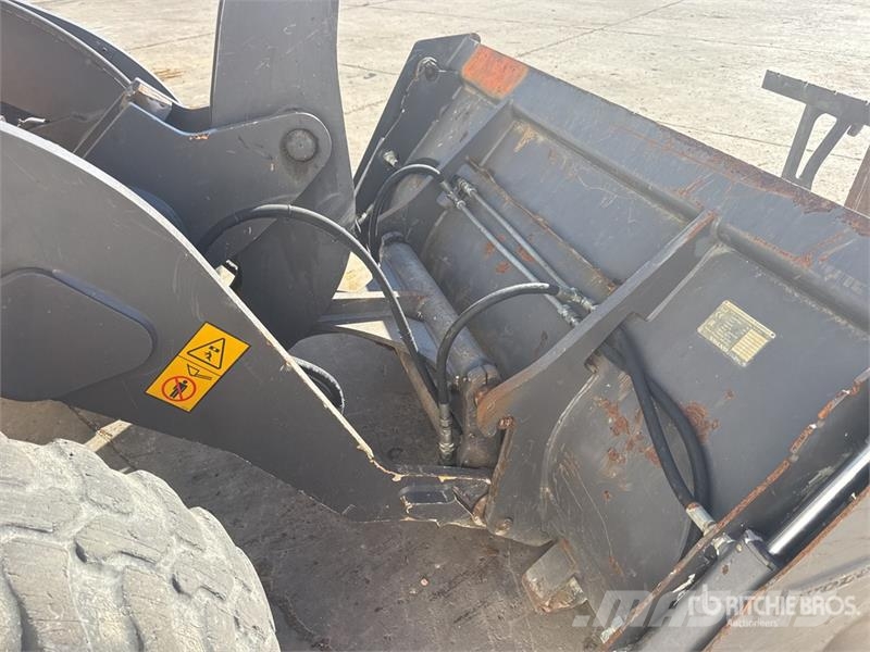 Volvo L30G Chargeuse Sur Pneus Wheel Loader Kolesové nakladače