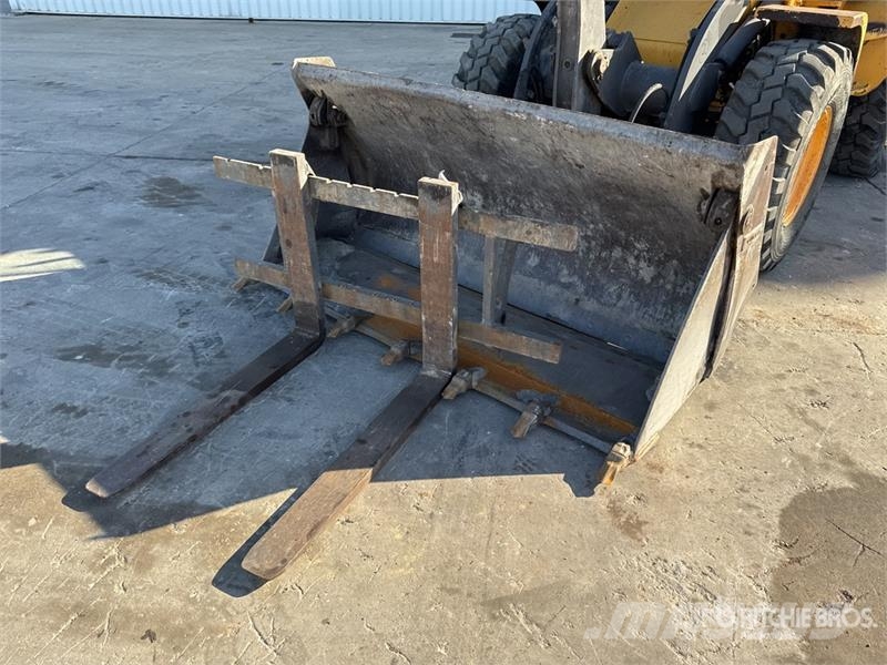 Volvo L30G Chargeuse Wheel Loader Gumikerekes homlokrakodók