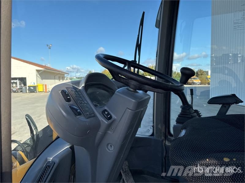 Volvo L30G Chargeuse Wheel Loader Gumikerekes homlokrakodók
