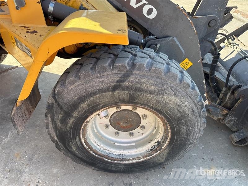 Volvo L30G Chargeuse Wheel Loader Kolesni nakladalci