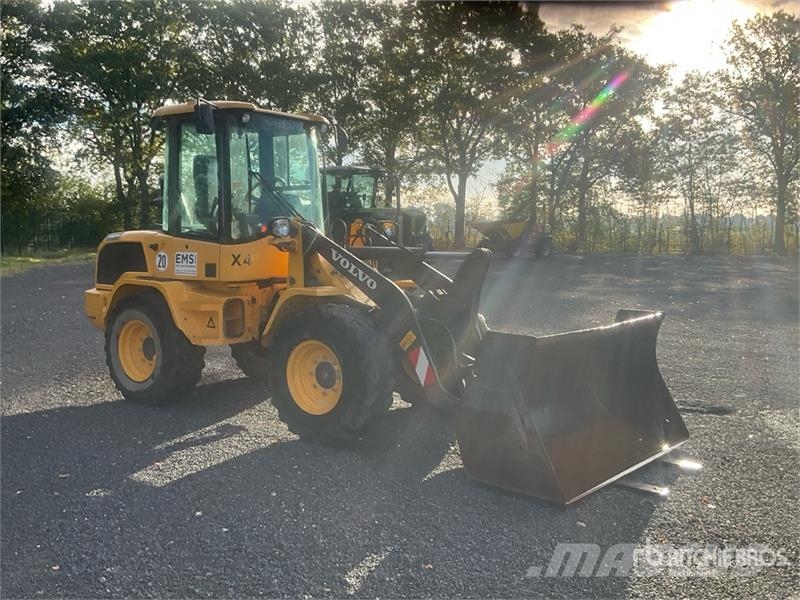 Volvo L30G Wheel Loader Kolesni nakladalci