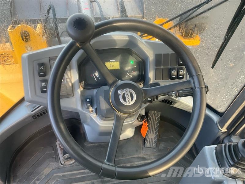 Volvo L30G Wheel Loader Kolesni nakladalci