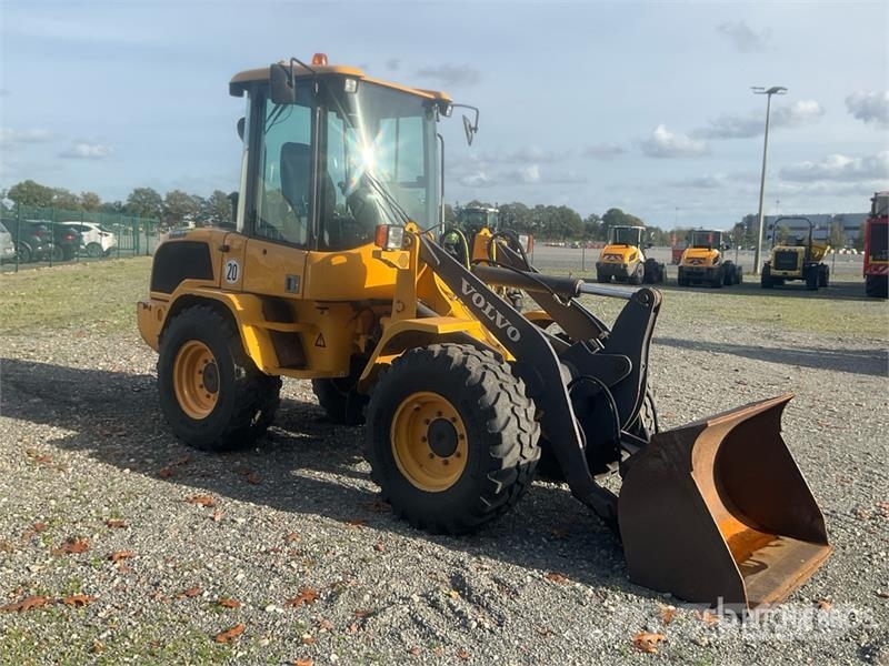 Volvo L30G Wheel Loader Kolesni nakladalci