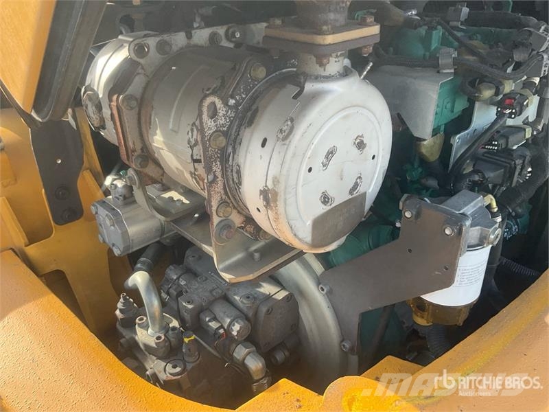 Volvo L30G Wheel Loader Kolesni nakladalci