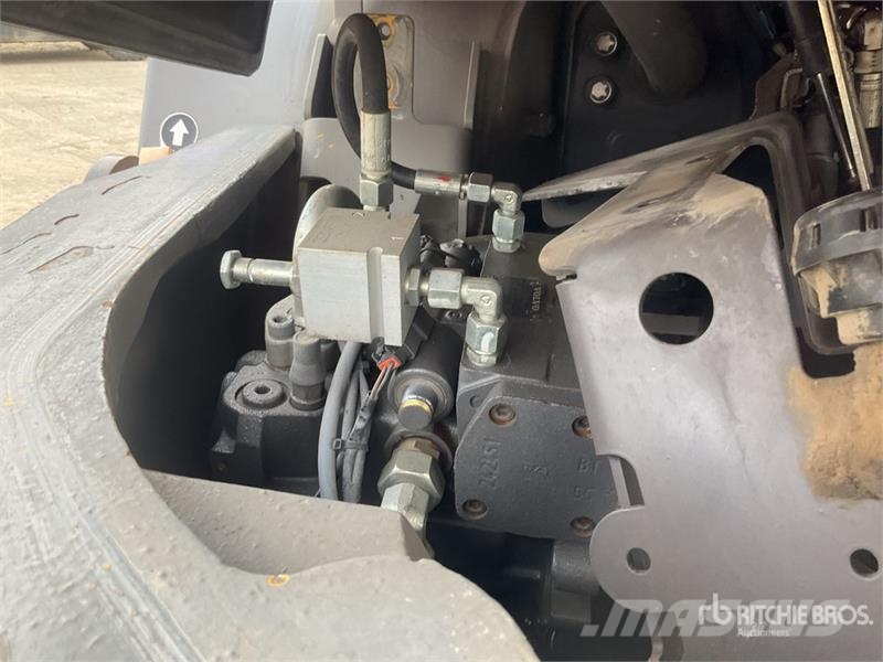 Volvo L30G Wheel Loader (Inoperable) Kolesni nakladalci