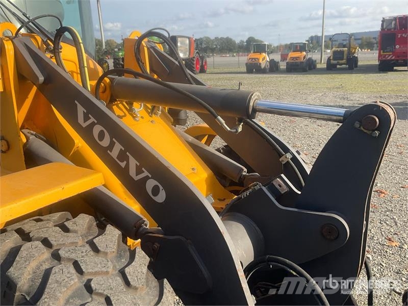 Volvo L30G Wheel Loader Kolesni nakladalci